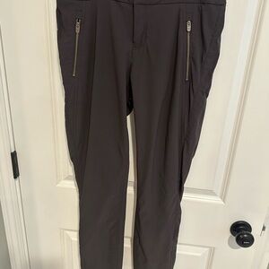 Athleta Plum Pants with Zipper Pockets & Zipper ankles.
